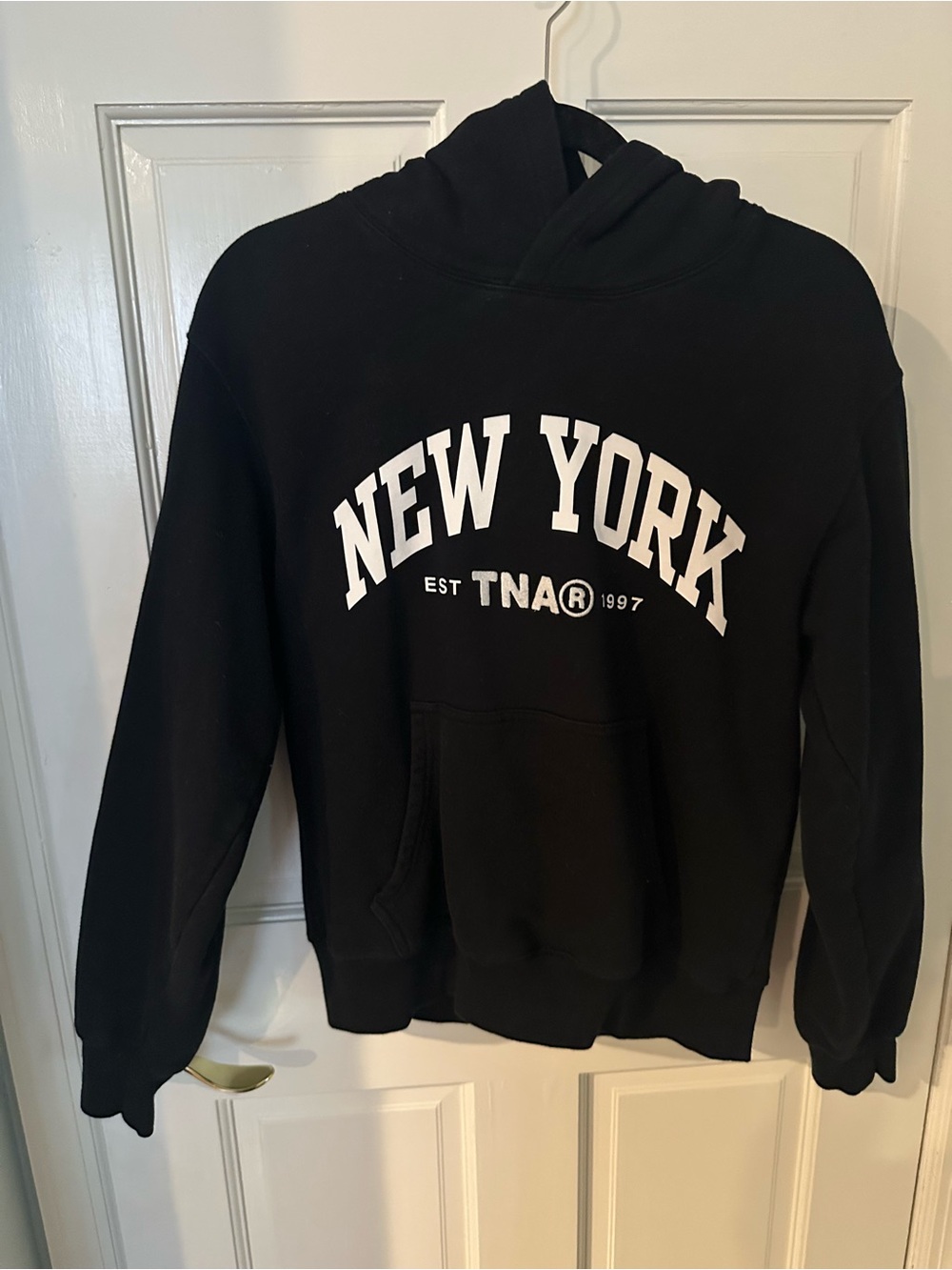 TNA/Aritzia New York Black Pullover Hoodie - woman’s